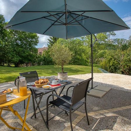 Domaine Des Pierres Blanches - Chambres D'Hotes Carlux Ngoại thất bức ảnh
