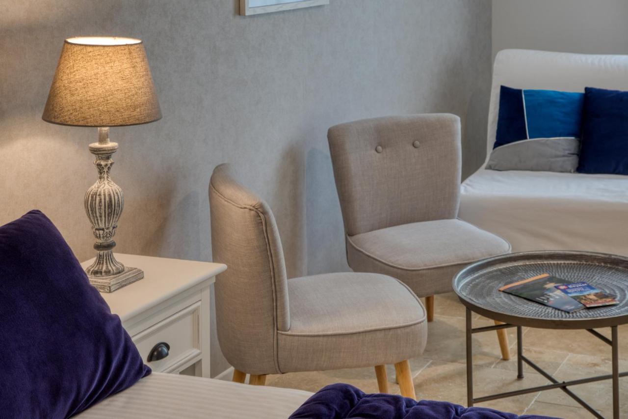 Domaine Des Pierres Blanches - Chambres D'Hotes Carlux Ngoại thất bức ảnh